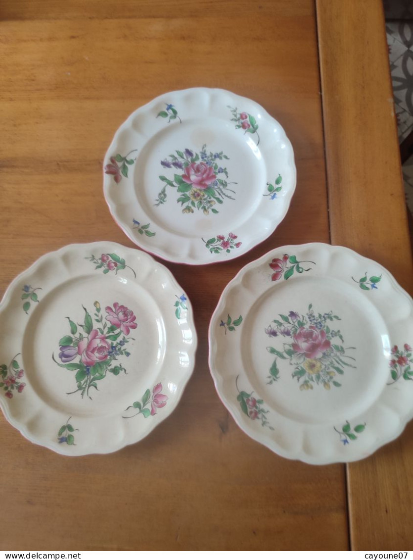 Keller & Guérin Demi Porcelaine Trois Assiettes Décor A La Strasbourg  1892/1922 - Lunéville (FRA)