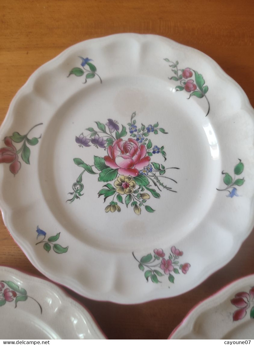 Keller & Guérin Demi Porcelaine Trois Assiettes Décor A La Strasbourg  1892/1922 - Lunéville (FRA)