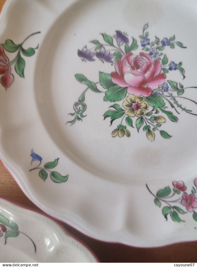 Keller & Guérin demi Porcelaine trois assiettes décor a la Strasbourg  1892/1922