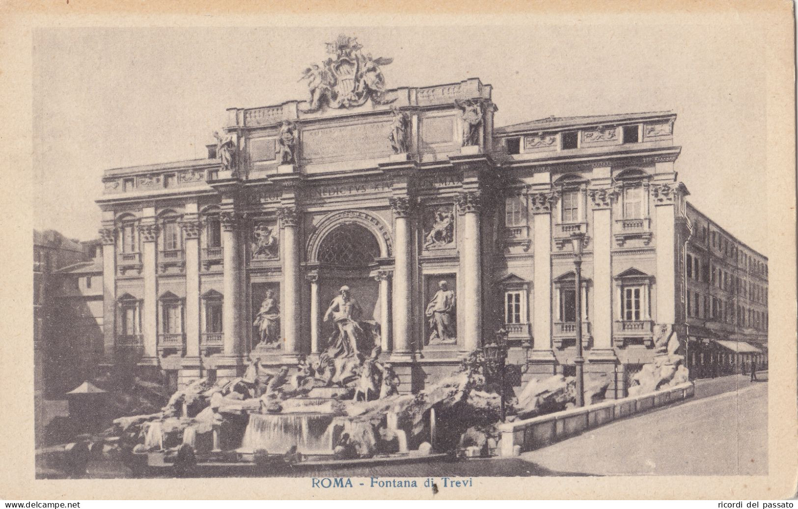 Cartolina Roma - Fontana Di Trevi - Fontana Di Trevi