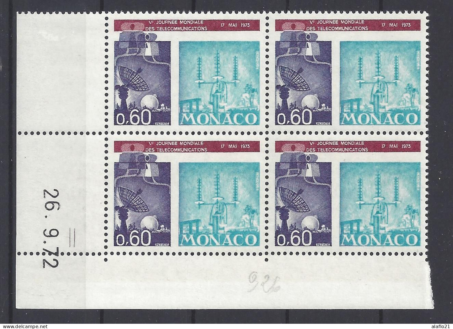 MONACO - N° 926 - TELECOMMUNICATIONS - Bloc De 4 COIN DATE - NEUF SANS CHARNIERE - 26/9/72 - 2 Traits - Nuovi