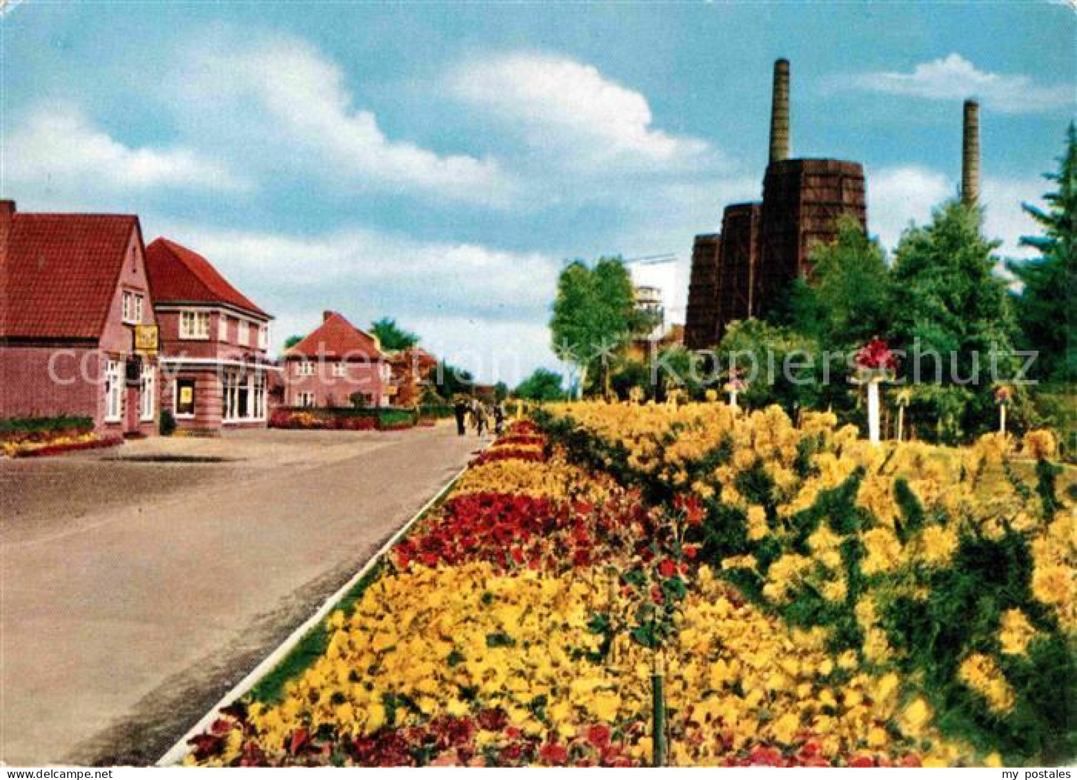 72770053 Wiesmoor Blumenschmuck Beim Torhaus Wiesmoor - Wiesmoor