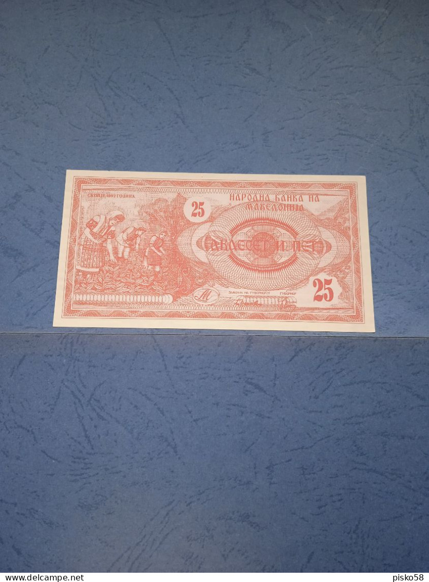 MACEDONIA-P2 25D 1992 UNC - North Macedonia