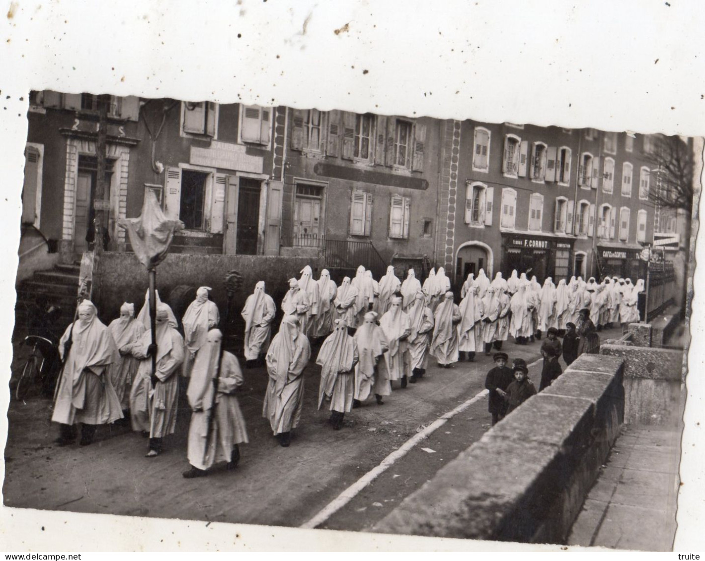 SAUGUES CONFRERIE DES PENITENTS PROCESSIONS DU MATIN LE JEUDI SAINT - Saugues