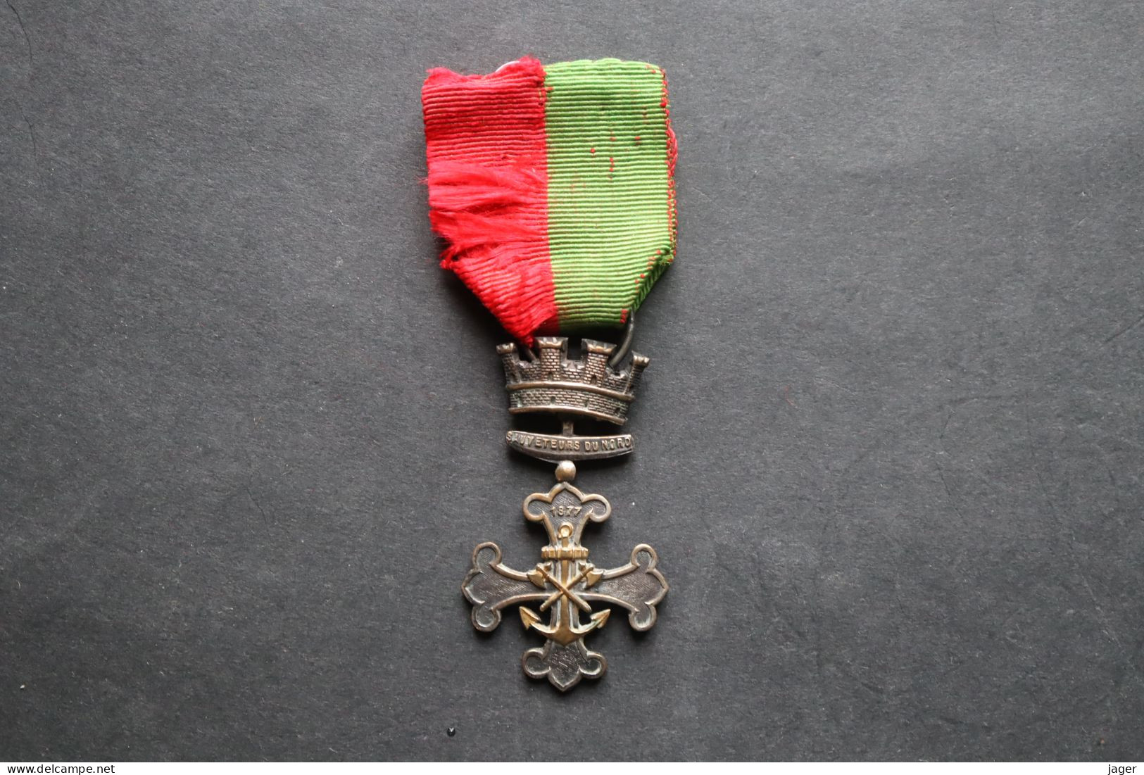 Médaille Ordre 1877 Sauveteurs Du Nord  Attribuée - Francia