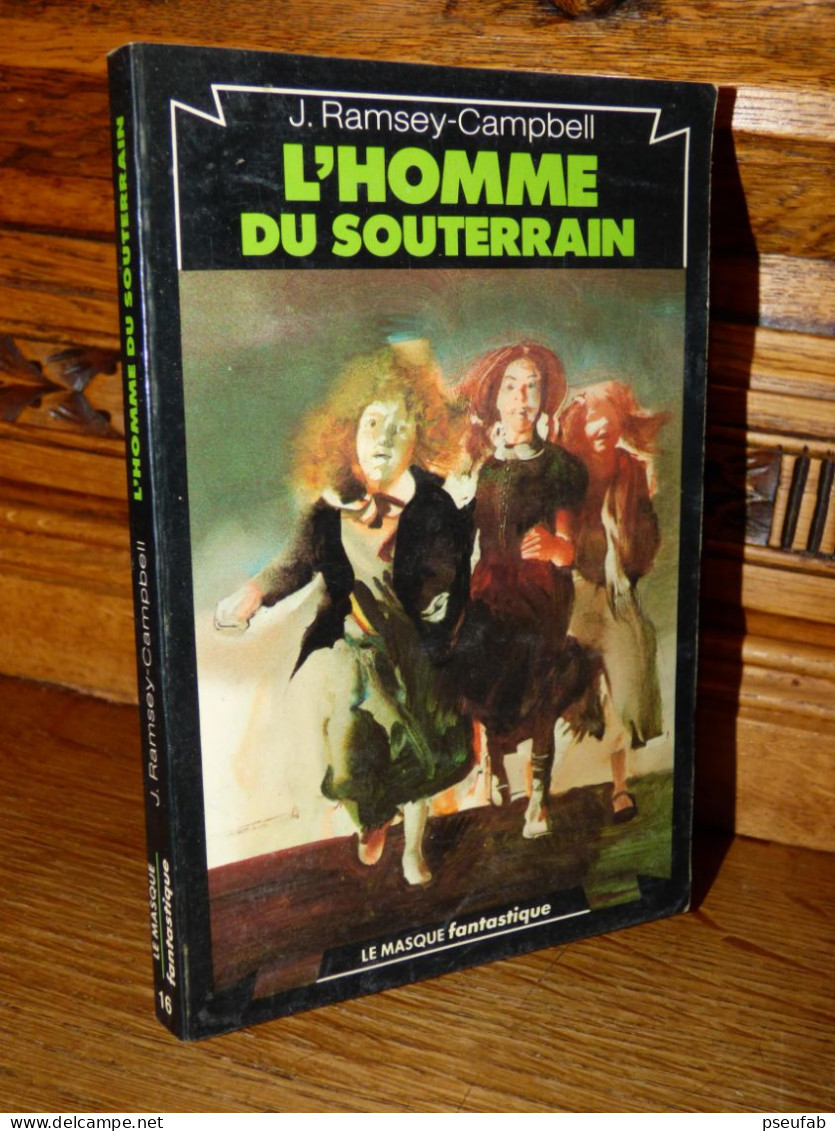 LOT DE 8 LIVRES D'HORREUR - Fantasy