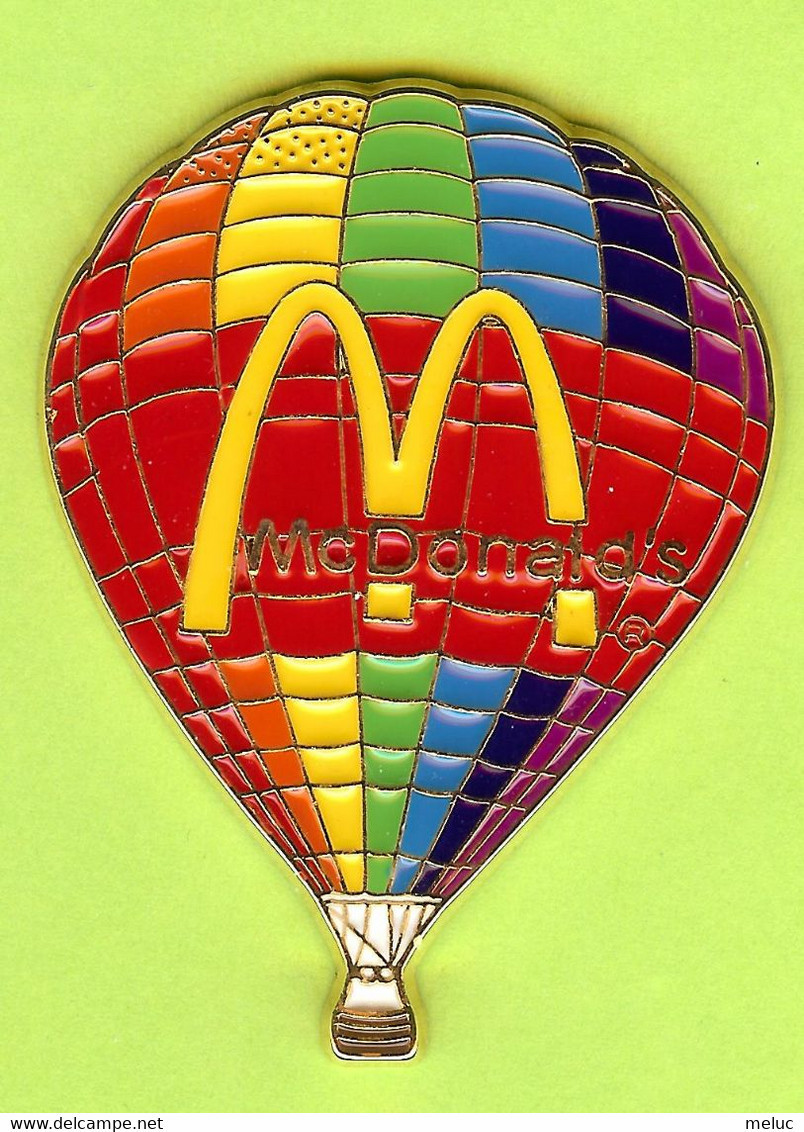 Gros Pin's Mac Do McDonald's Montgolfière Multicolore Bordure Dorée (Tirage 200) - #023 - McDonald's