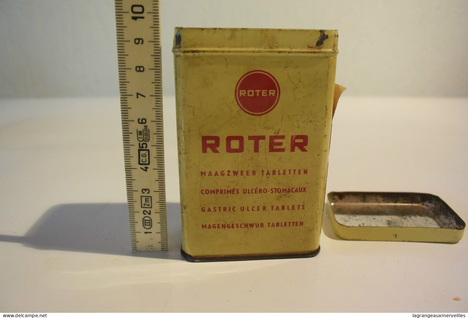C61 Ancienne boite métallique Roter métal industrie loft vintage 50' 60'