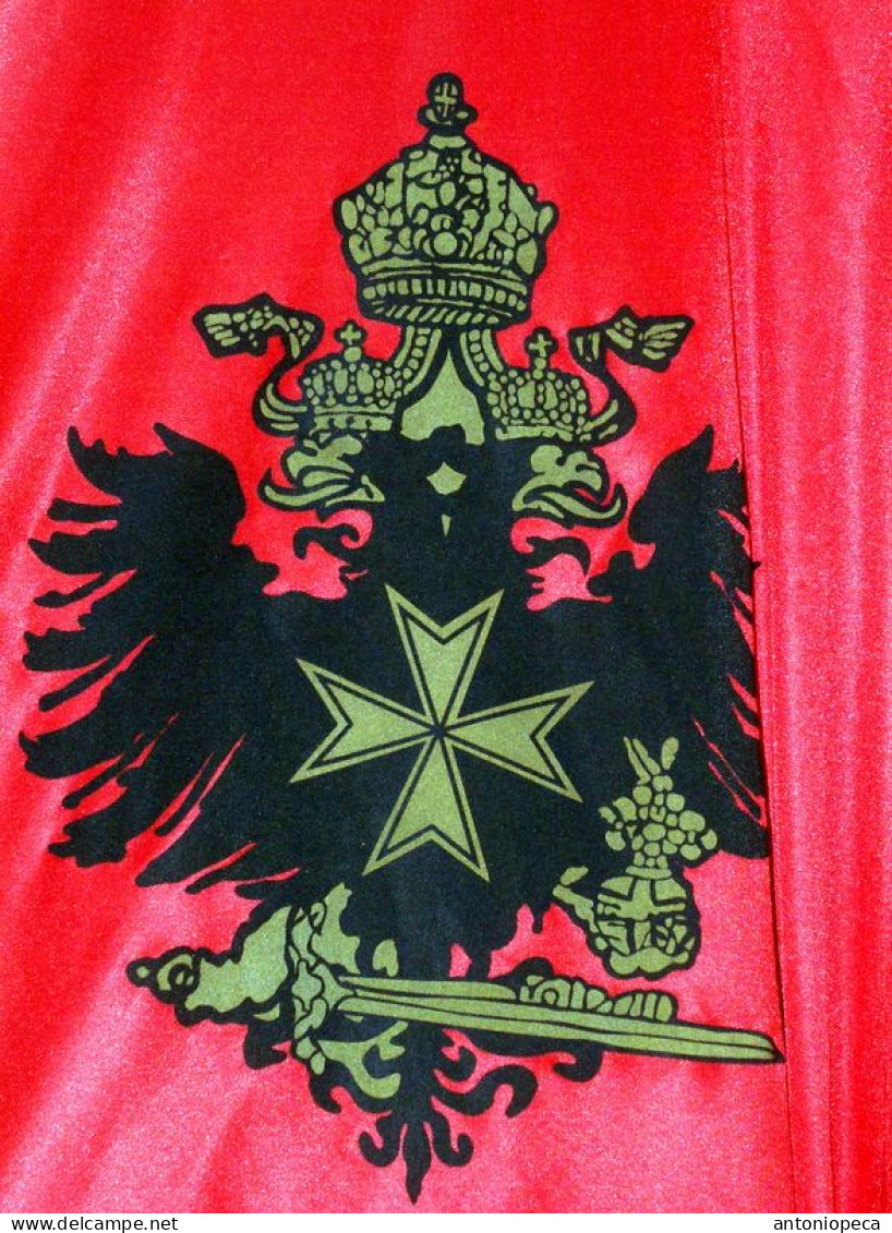 GERMANIA. TUNICA IN SETA DEL "Deutscher Ritterorden St. Georg"