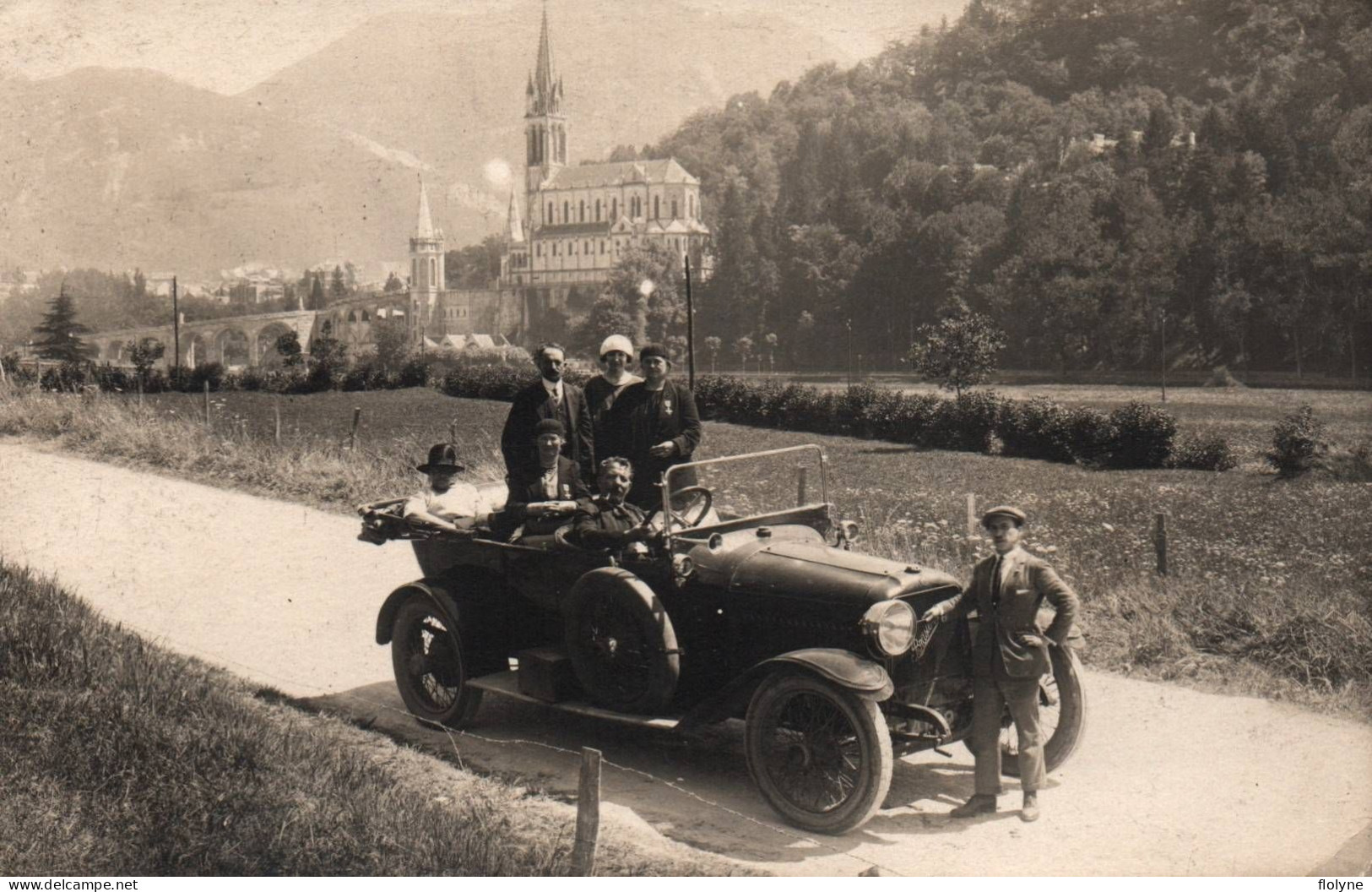 Bus - Car - Carte Photo - Autocar Véhicule Ancien - Lourdes 1922 - Buses & Coaches