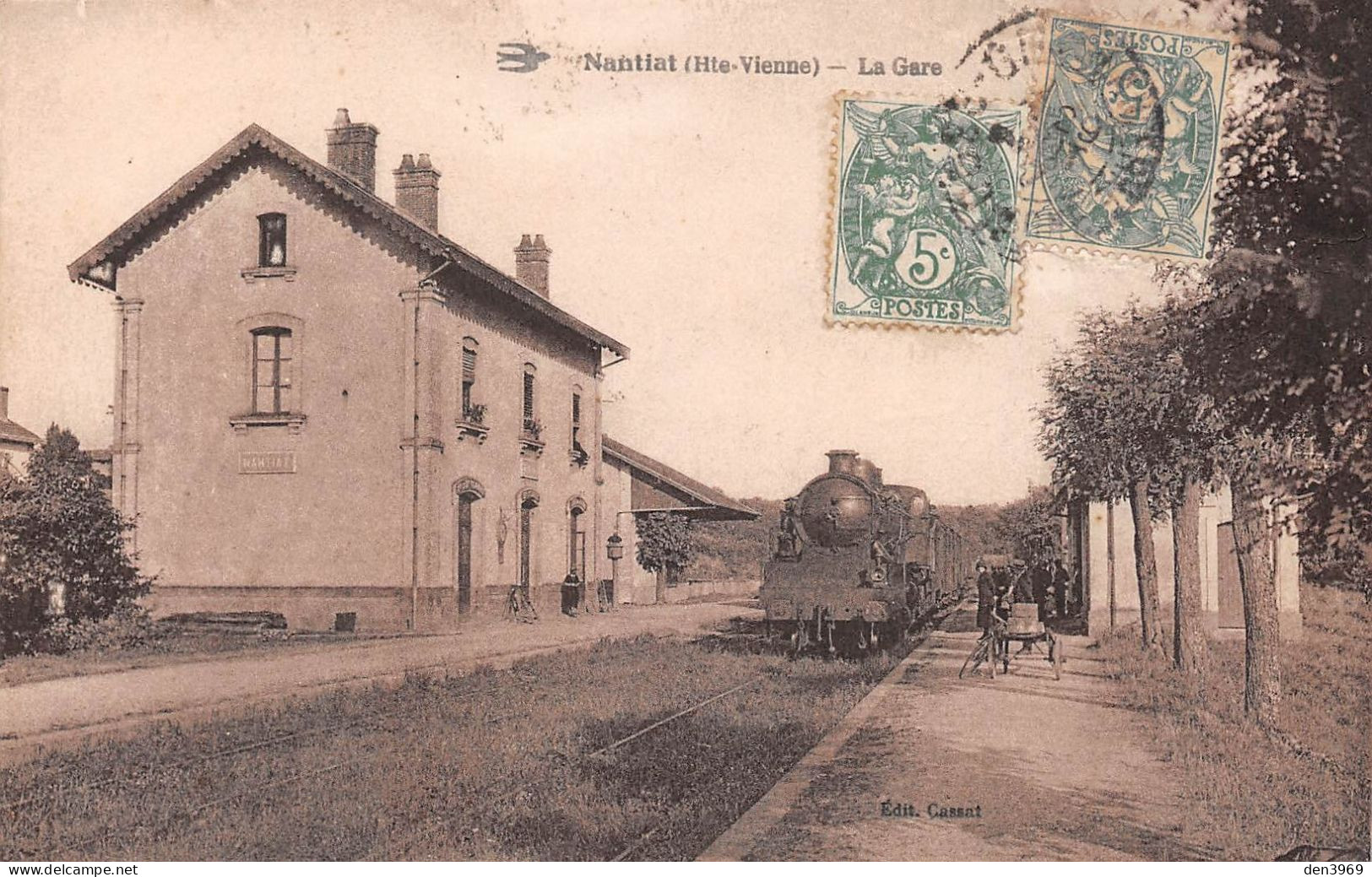 NANTIAT (Haute-Vienne) - La Gare Avec Train - Voyagé 1927 (2 Scans) Mme Foulot à Mont-sous-Vaudrey Jura - Nantiat