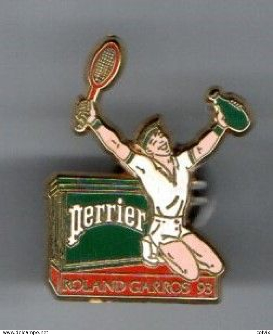 PIN'S TENNIS PERRIER ROLAND GARROS  ARTHUS BERTRAND - Tenis