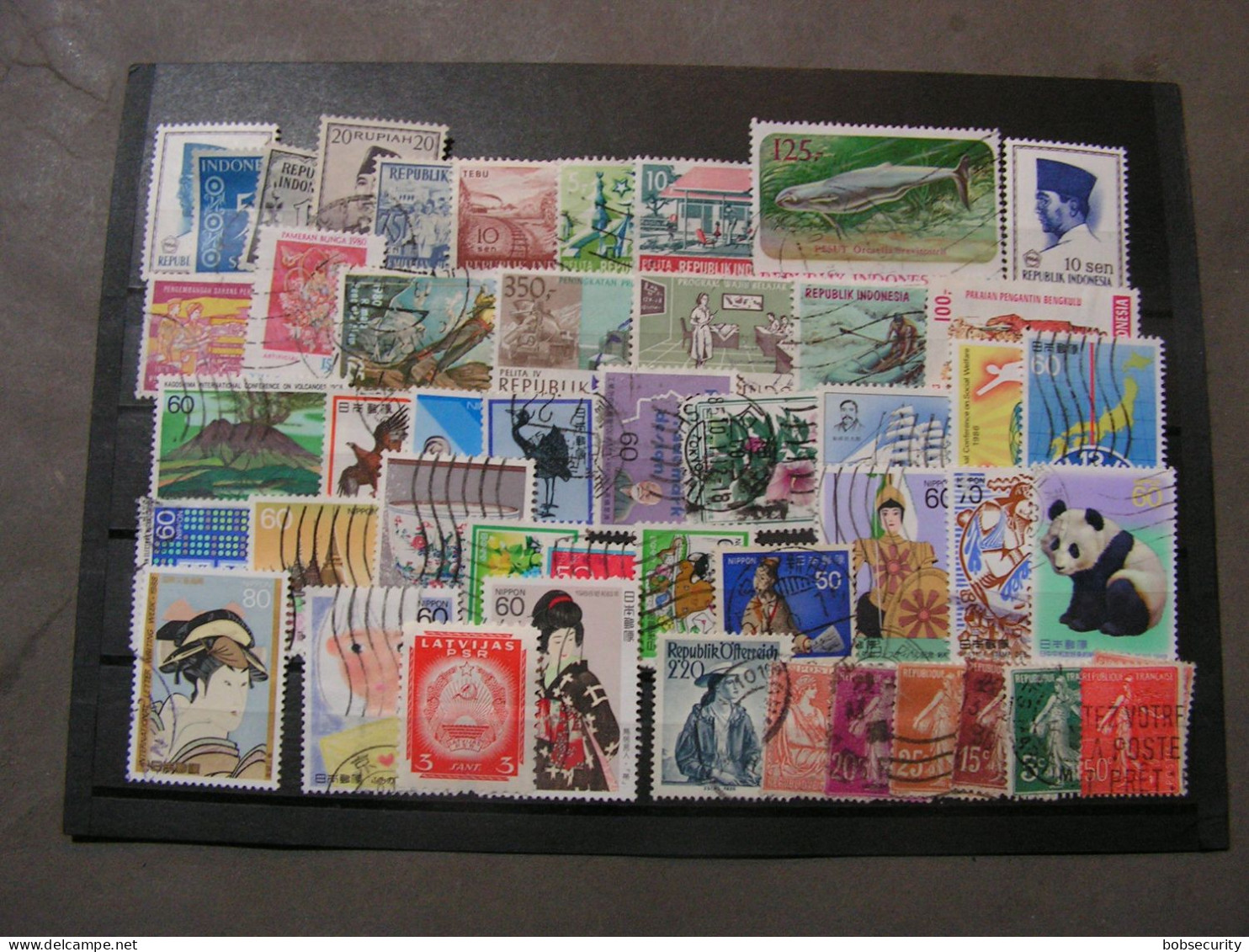 Japan , Indonesien Und Mehr - Lots & Kiloware (mixtures) - Max. 999 Stamps