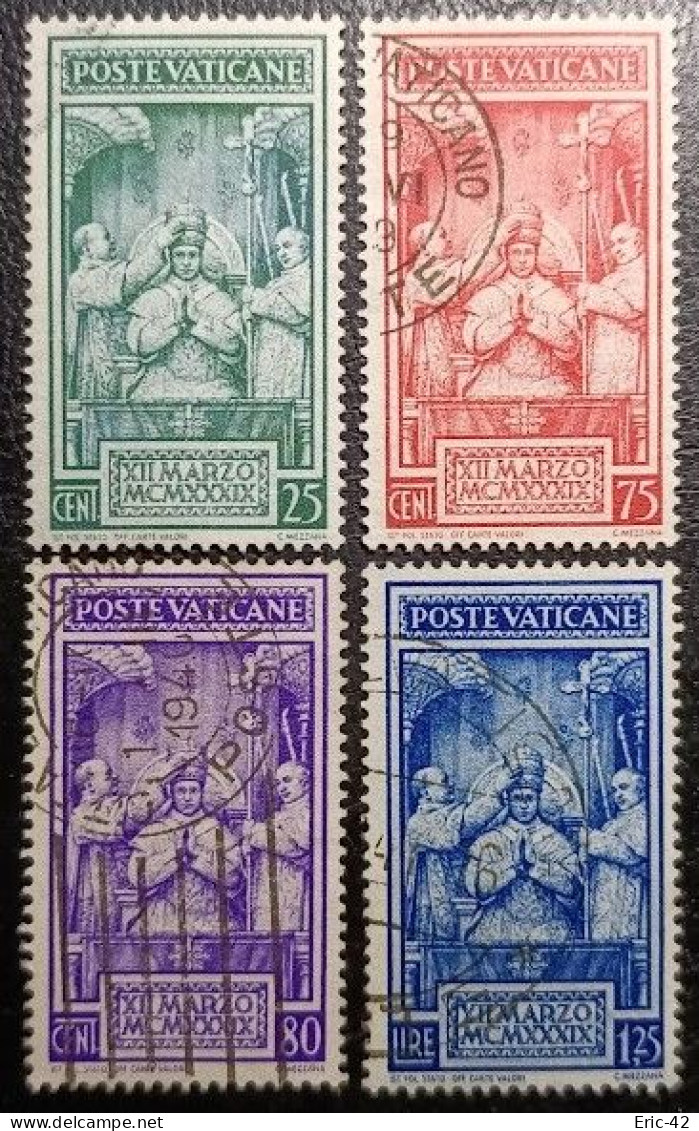 VATICAN. Y&T N°86/89. Couronnement Pape Pius XII. USED. - Used Stamps