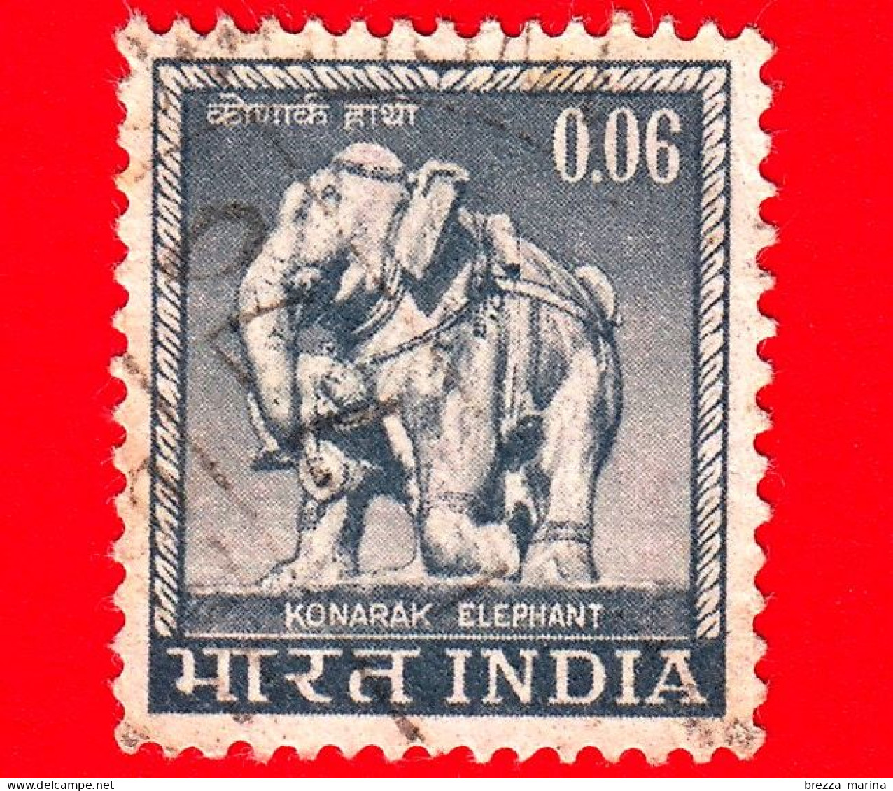 INDIA - Usato - 1965 - Simboli Del Paese - Elefante -  Konarak Elephant, Orissa (13th Century) - 0.06 - Oblitérés