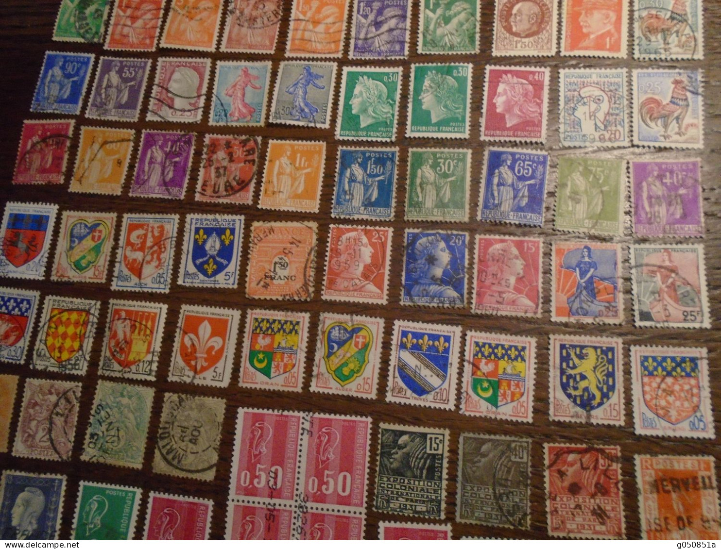 Années 1900/60   Avec  1 LOT De 110 Timbres FRANCE  Differents   ++ 4 Photos - Used Stamps