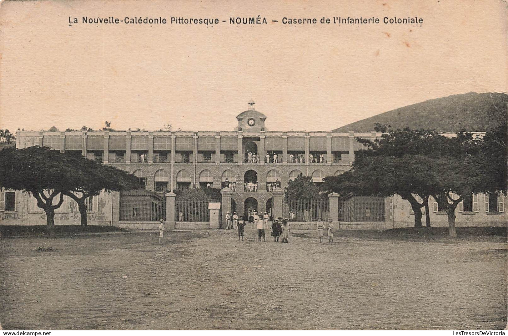 NOUVELLE CALEDONIE - Vue Générale De  La Caserne De L'infanterie Coloniale - Carte Postale Ancienne - Nieuw-Caledonië