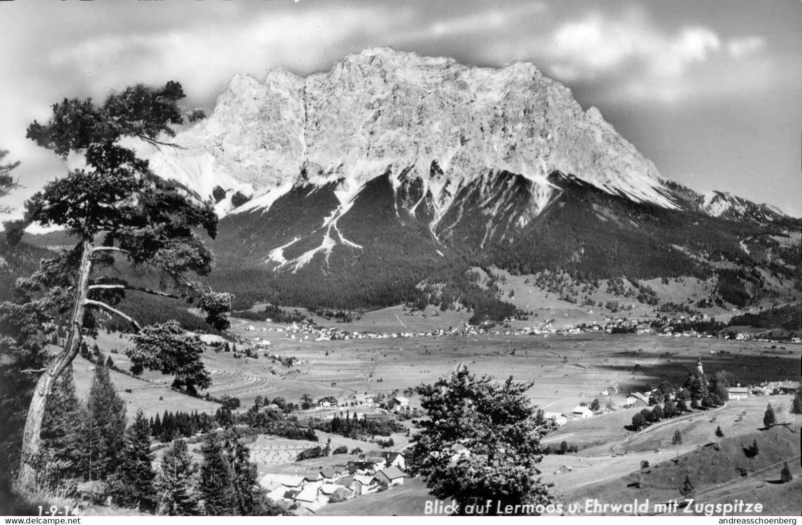 Blick Auf Lermoos Und Ehrwald Mit Zugspitze - Lermoos