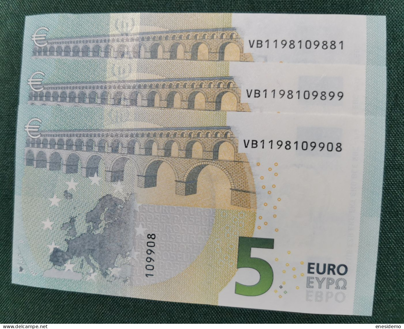 5 EURO SPAIN 2013 DRAGHI V008G4 VB CORRELATIVE TRIO SC FDS UNC. ONLY FOUR NUMBERS - 5 Euro