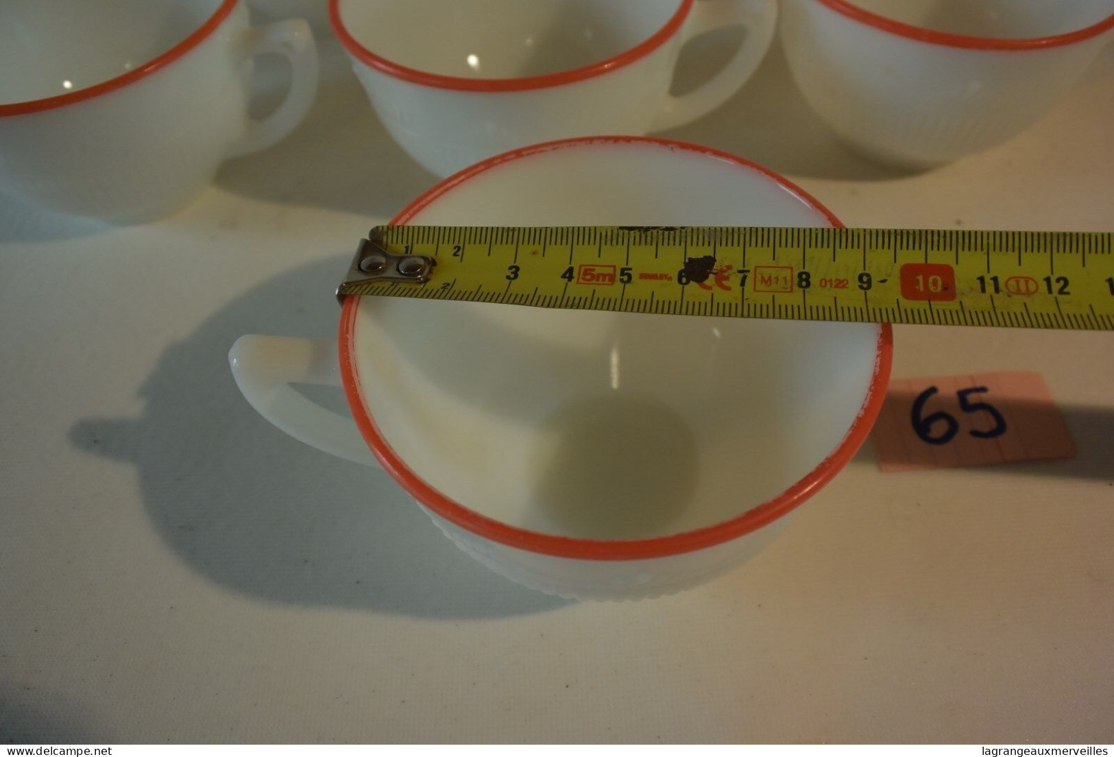 C65 Ensemble De 8 Tasses En Arcopal - Cups