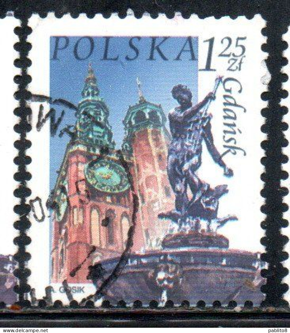 POLONIA POLAND POLSKA 2004 TOURISM MONUMENTS TOWN HALL NEPTUNE FOUNTAIN GDANSK 1.25z USATO USED OBLITERE' - Used Stamps