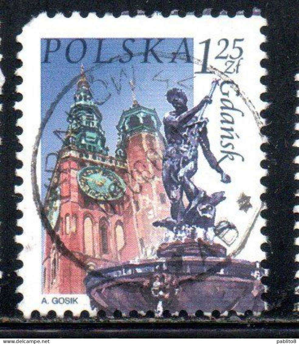 POLONIA POLAND POLSKA 2004 TOURISM MONUMENTS TOWN HALL NEPTUNE FOUNTAIN GDANSK 1.25z USATO USED OBLITERE' - Gebraucht