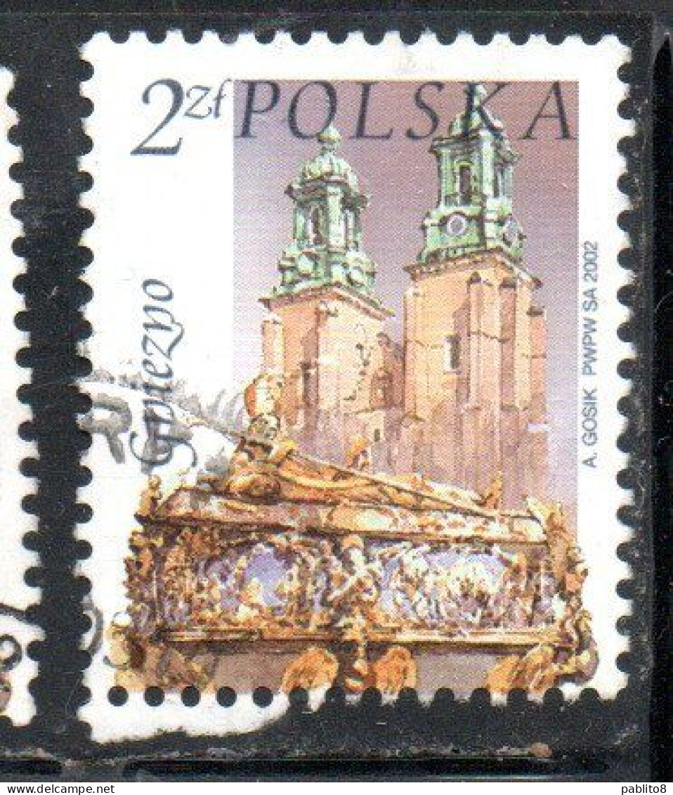 POLONIA POLAND POLSKA 2002 CHURCH CATHEDRAL ST. ADALBERT'S COFFIN GNIEZNO 2z USATO USED OBLITERE' - Used Stamps
