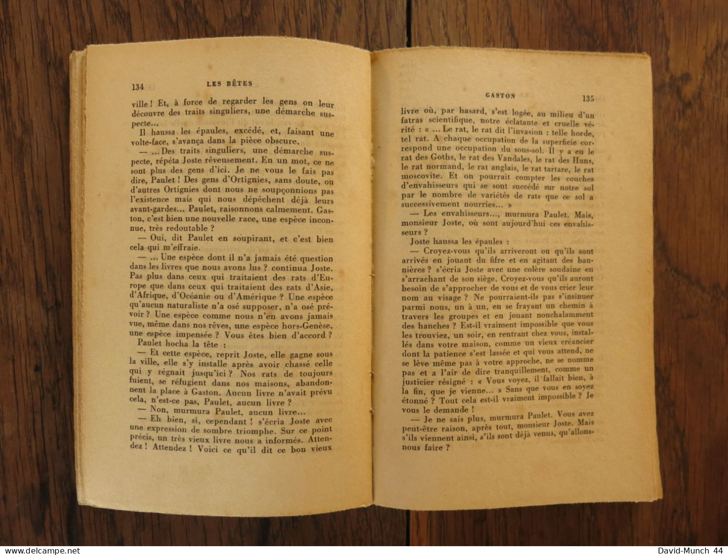 Les bêtes, suivi de Le temps des morts de Pierre Gascar. Gallimard, Nrf. 1954. Exemplaire dédicacé par l'auteur