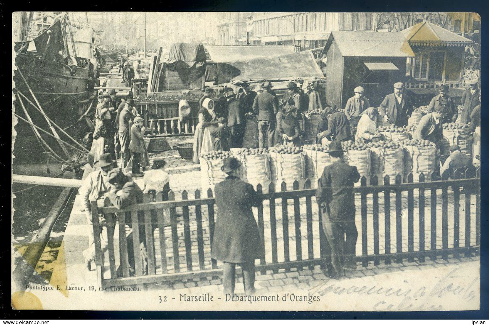 Cpa Du 13 Marseille -- Débarquement D' Oranges   STEP83 - Straßenhandel Und Kleingewerbe