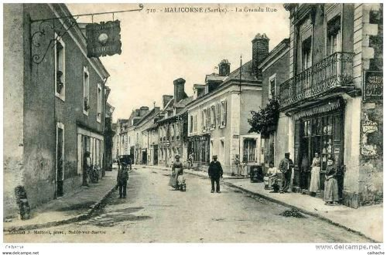 72 - Malicorne - La Grande Rue Animée En 1905 - Commerces Et Publicités - - Malicorne Sur Sarthe