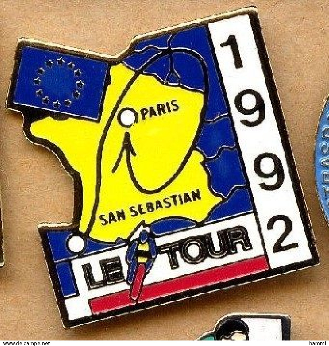 A386 Pin's Vélo Cyclisme Tour De France PARIS SAN SEBASTIAN BASQUE EUROPE Cartouche Blanche Achat Immédiat - Cyclisme