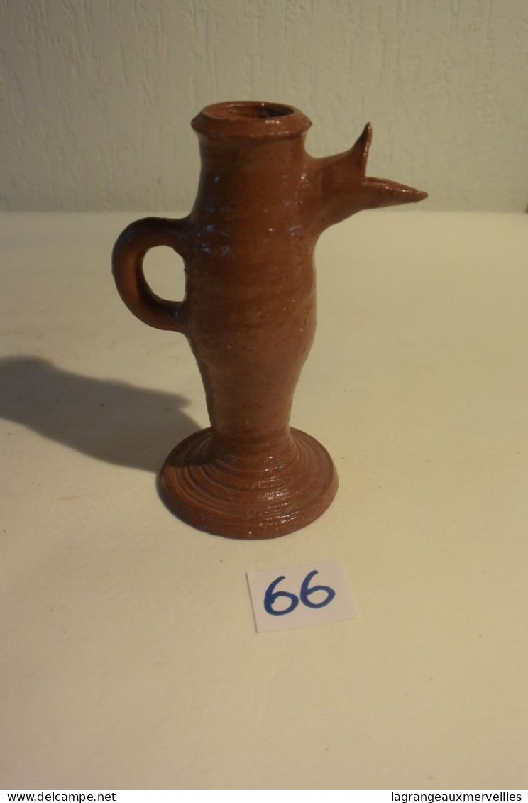 C66 Vase Cruche En Grés Signé ?? - Vasi