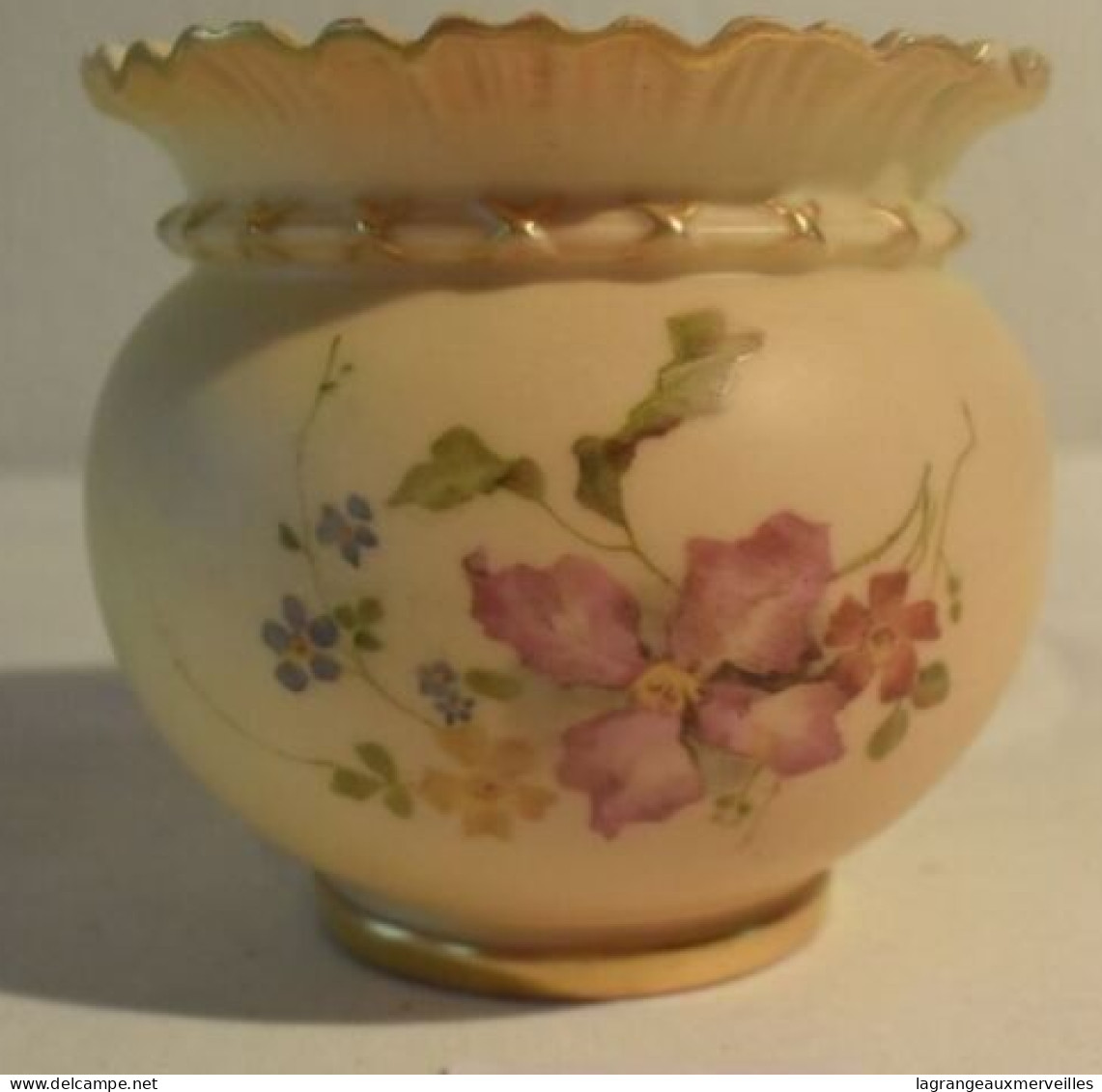 C66 Vase Soliflore - England - Peint à La Main - Royam Worcester - Cachet - Vazen