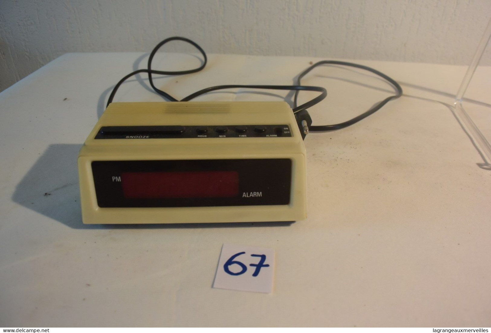 C67 Ancien Radio Réveil Vintage - Empfänger