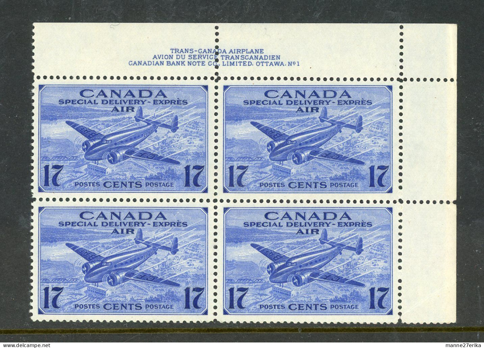 Canada 1942-43 MNH (Trans Canada Airplane And Aerial View Of A City) Plate Block - Neufs