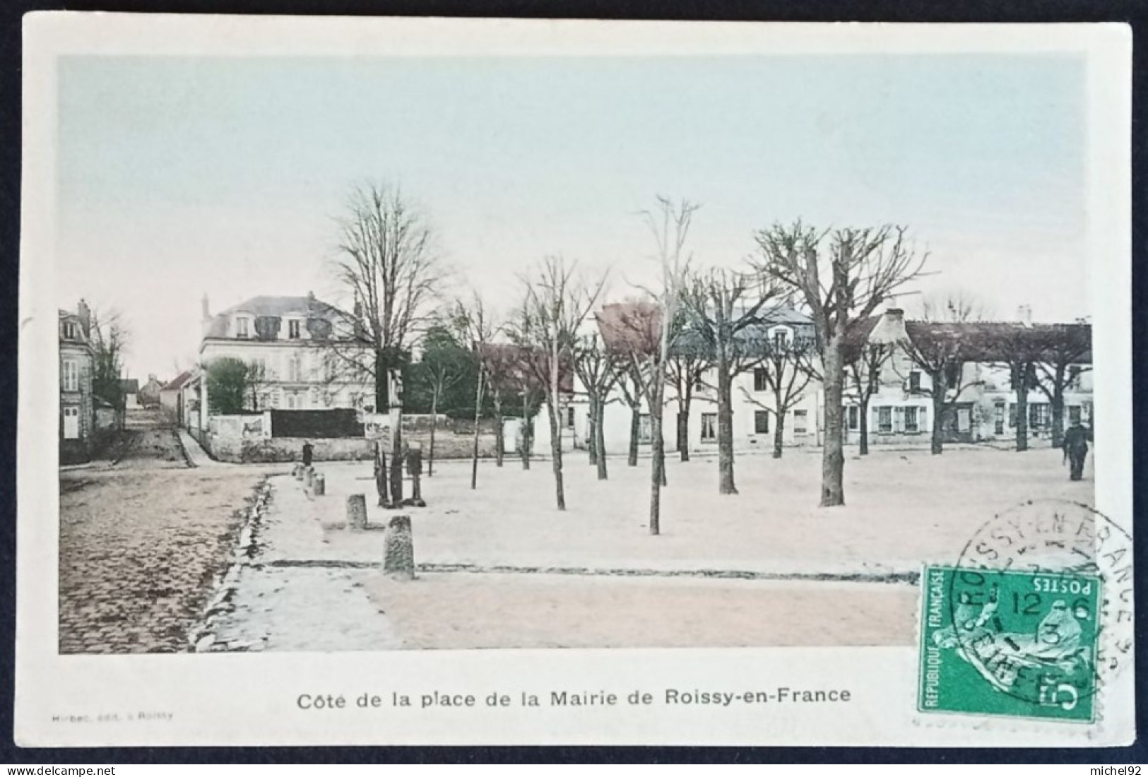 CPA - Roissy En France - Côté De La Place De La Mairie - Roissy En France