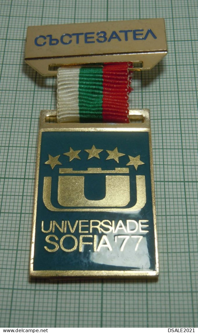 Bulgaria Sofia 1977 Summer Universiade, World University Sport Athletics Games, COMPETITOR Official Badge (ds1241) - Athletics