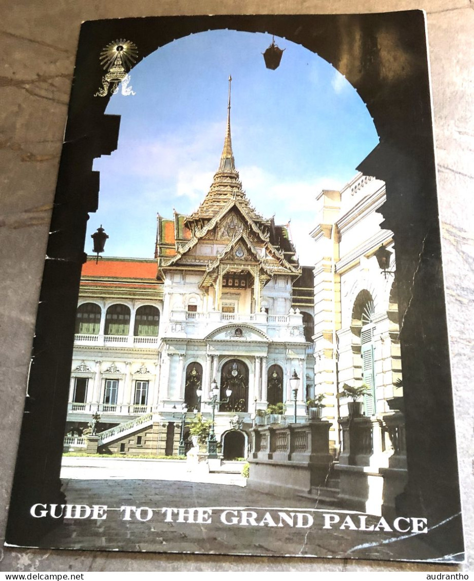 GUIDE TO THE GRAND PALACE Grands Palaces Au Monde - Architektur/Design