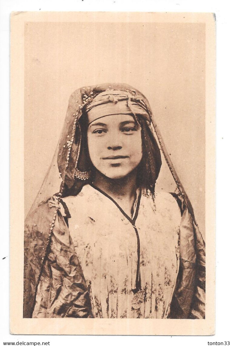 TEBESSA - ALGERIE - Jeune Fille Indigène - TOUL 3 - - Tébessa