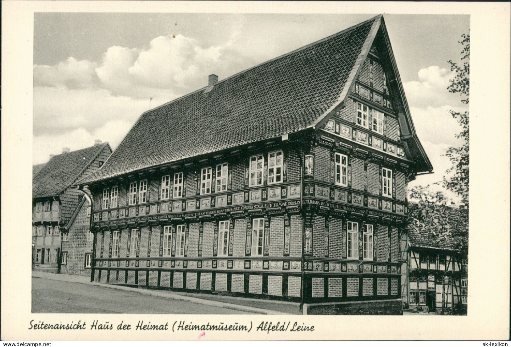 Ansichtskarte Alfeld (Leine) Heimatmuseum Haus Der Heimat Seitenansicht 1955 - Alfeld