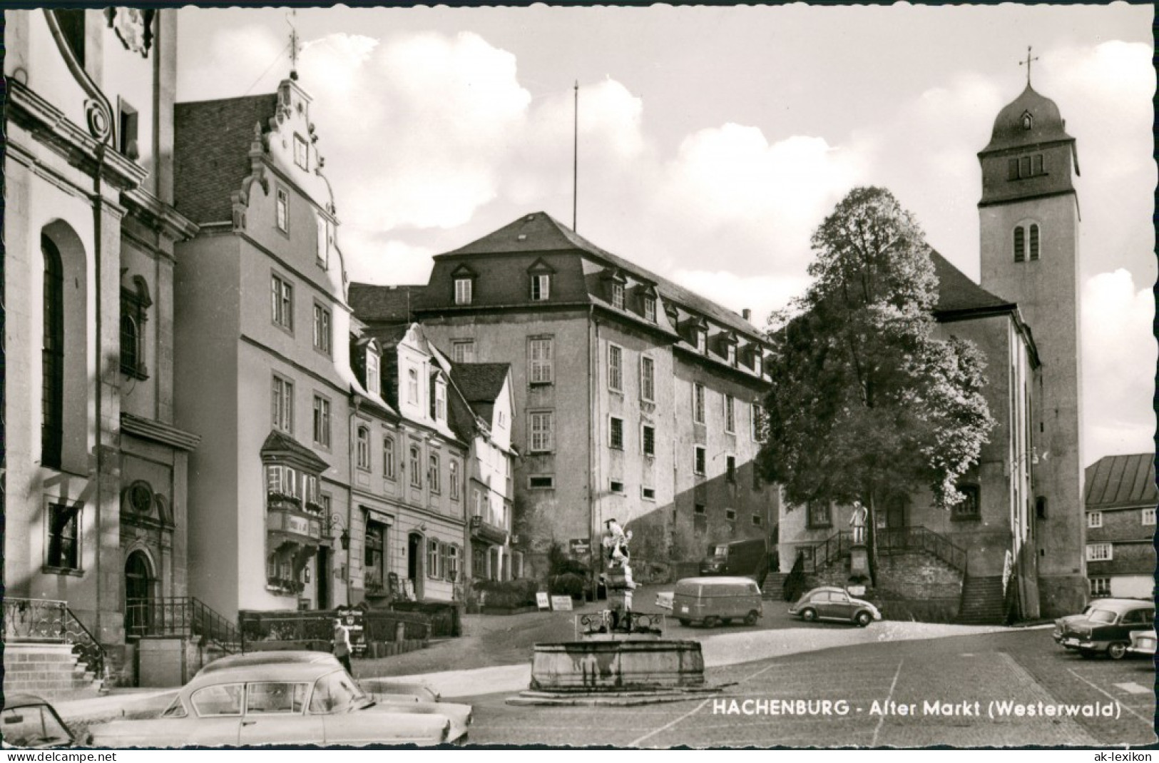 Ansichtskarte Hachenburg Markt - Autos 1962 - Hachenburg