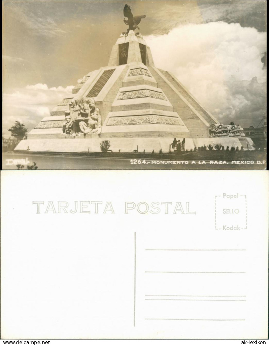 Postcard Mexiko-Stadt Ciudad De México (D. F.) Monumento A La Raza 1950 - México