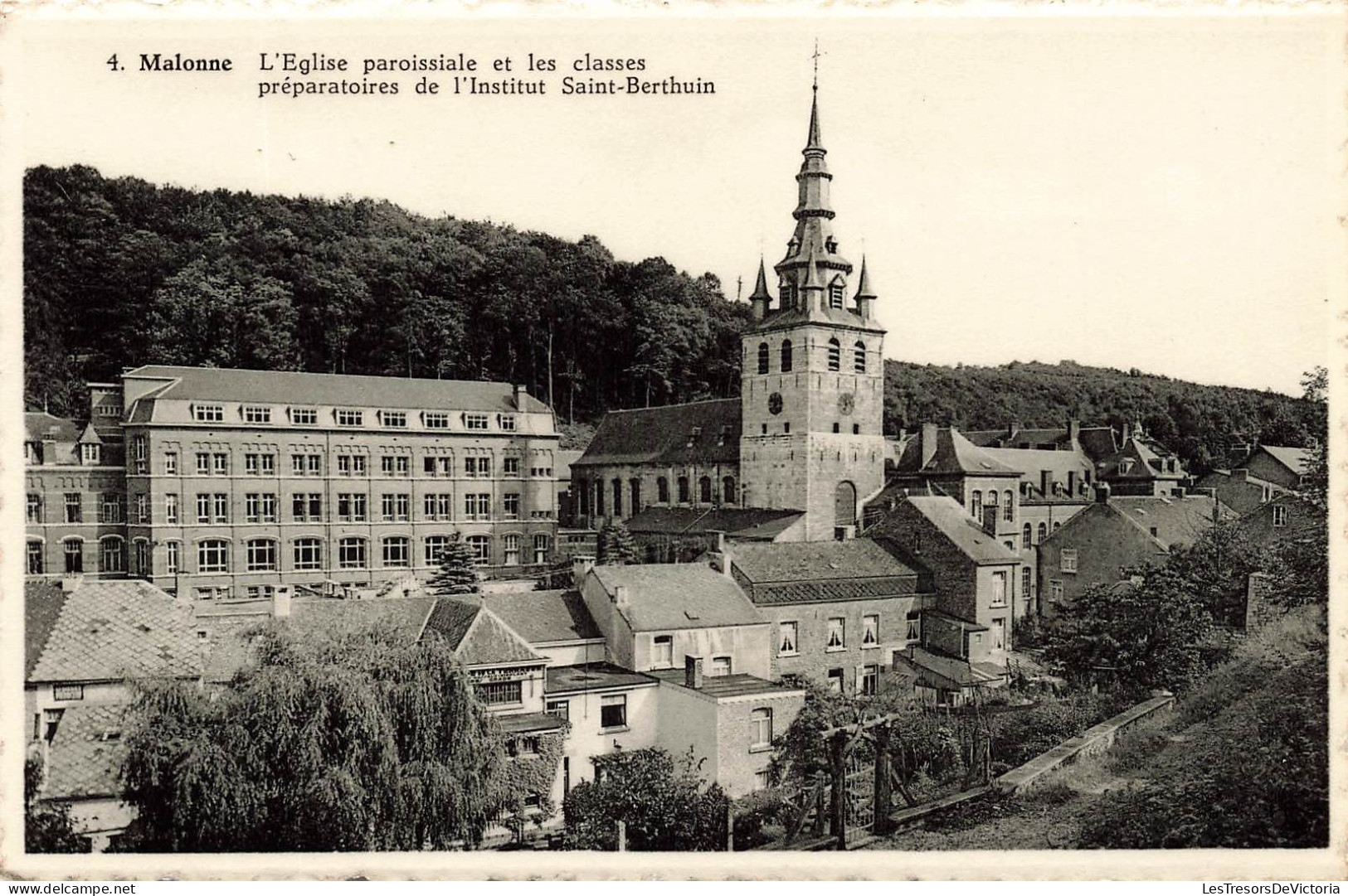 BELGIQUE - Malonne - L'église Paroissiale Et Les Classes Préparatoires De L'institut Saint Berthuin - Carte Postale - Namur