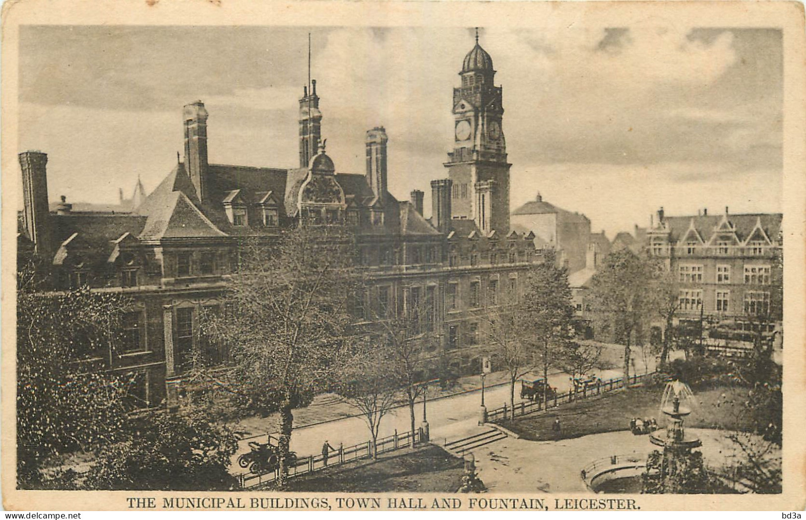 ANGLETERRE    THE MUNICIPAL BUILDINGS TOWN HALL AND FOUNTAIN   LEICESTER - Leicester