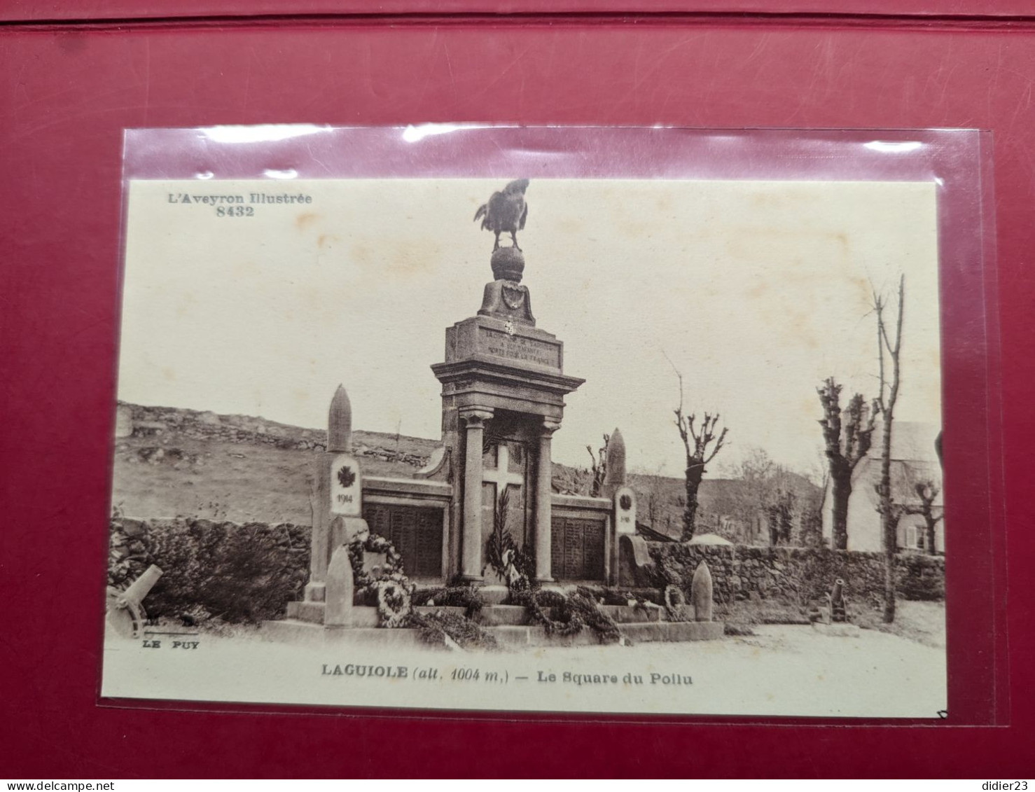 LAGUIOLE  MONUMENT AUX MORTS  Correspondance - Laguiole