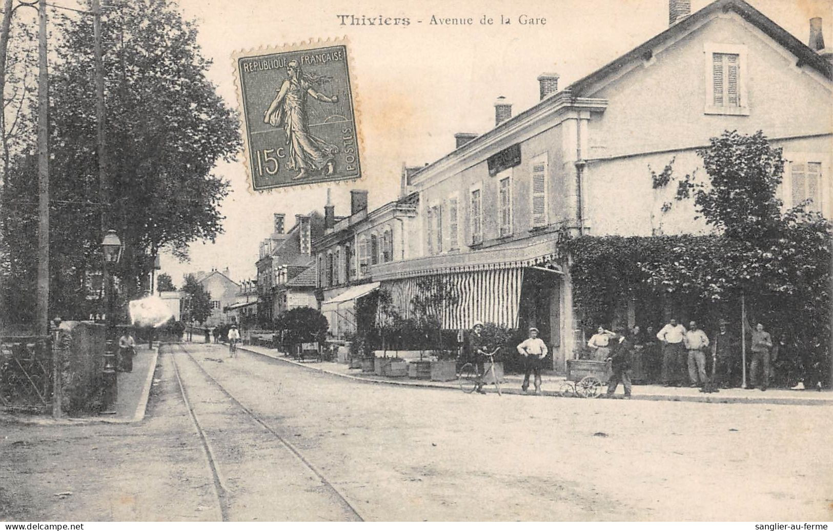 CPA 24 THIVIERS / AVENUE DE LA GARE - Sonstige & Ohne Zuordnung