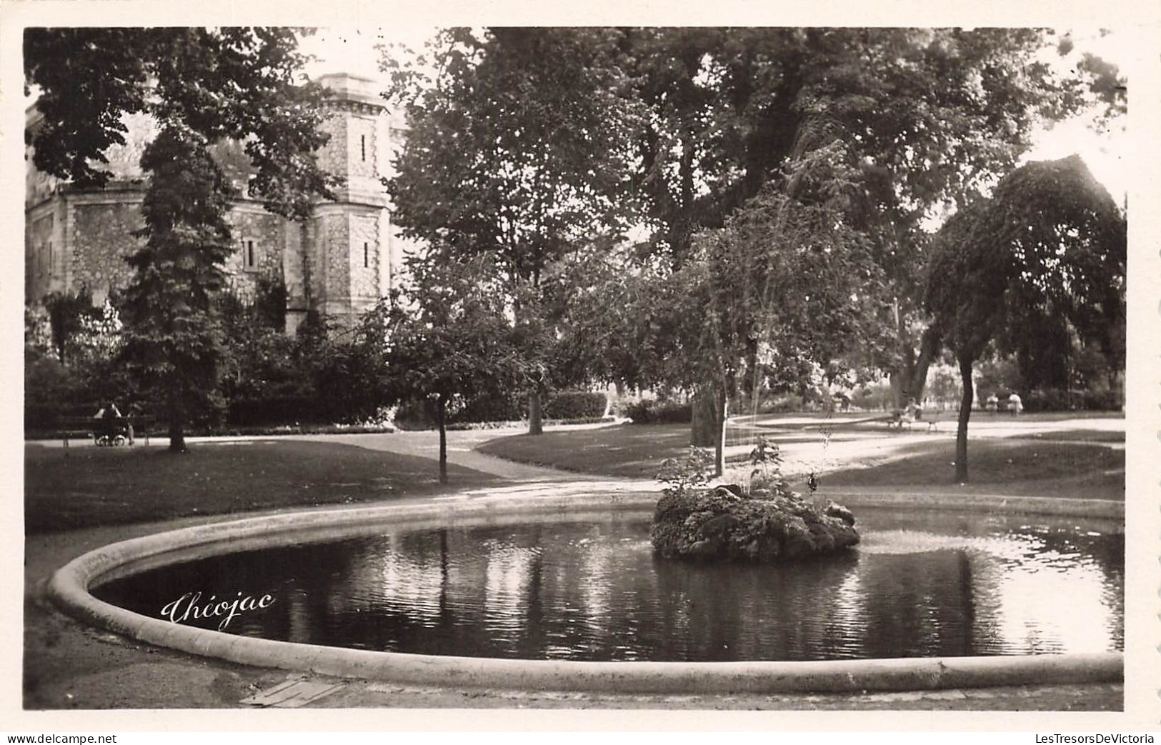 FRANCE - Issoudun - Jardin Public - Carte Postale - Issoudun