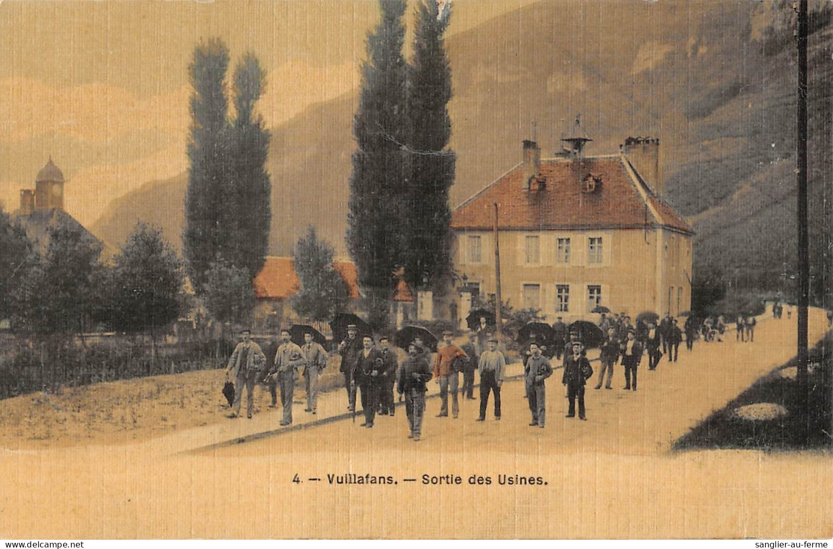 CPA 25 VUILLAFANS / SORTIE DES USINES / Cpa Toilée - Sonstige & Ohne Zuordnung