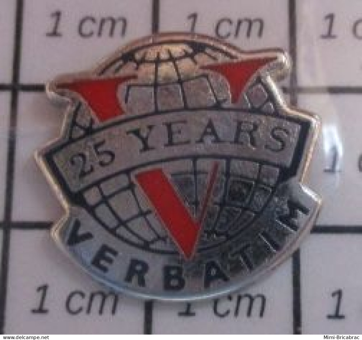 715A  Pin's Pins / Beau Et Rare / INFORMATIQUE / VERBATIM  25 YEARS Par ATC PARIS - Informatique