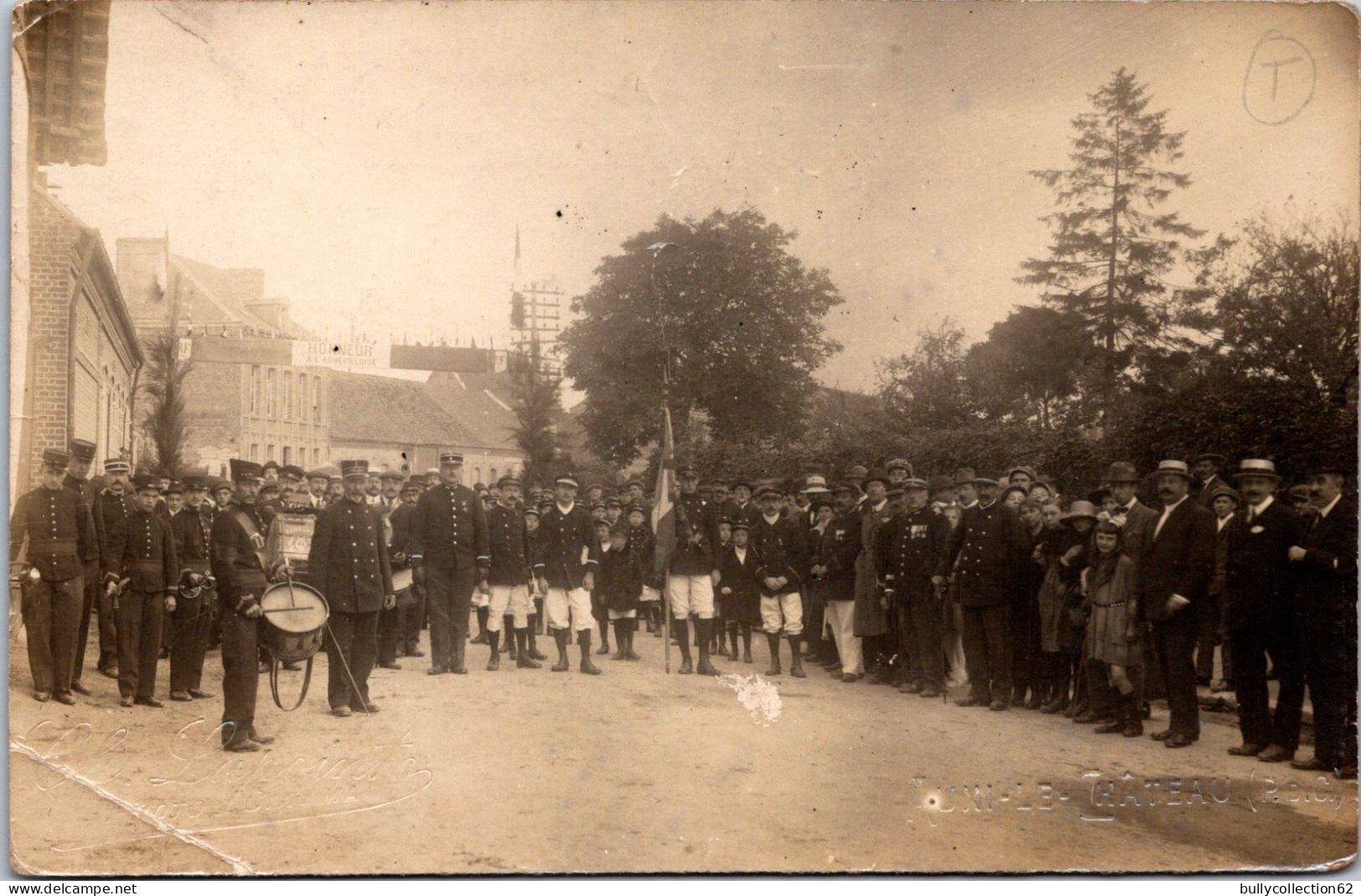 CPA - SELECTION -  AUXI LE CHATEAU -  CARTE PHOTO -   Jour De Fête - Auxi Le Chateau